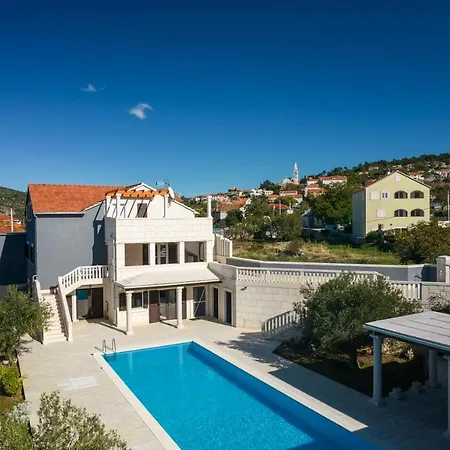 Lirica Apartamento