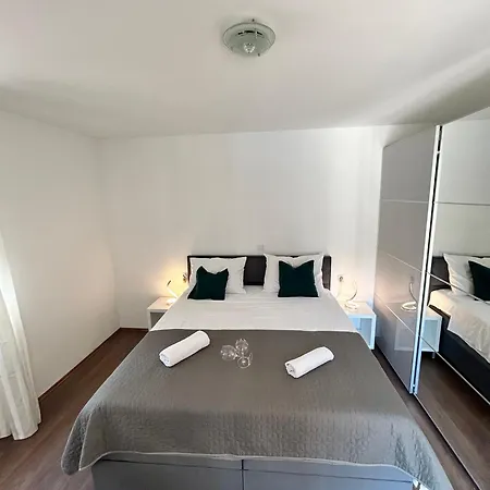 Lirica Apartmán Nerezisca