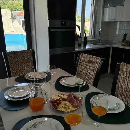 Apartmán Lirica Nerezisca